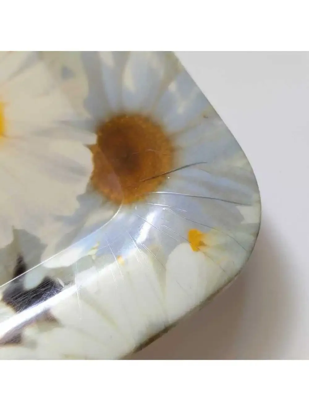 1970s Vintage Flower Power Serving Tray with Daisies